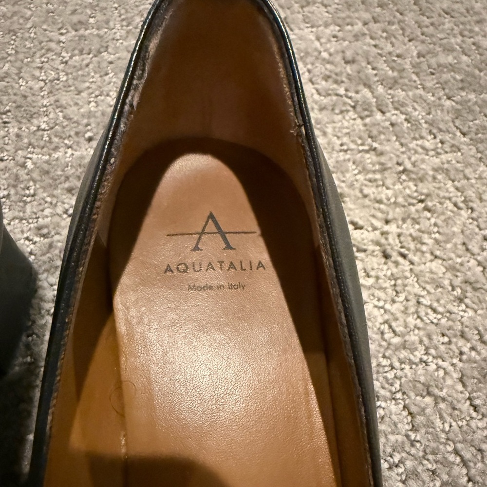 Like new Aquatalia Black Leather Pasha Pump - Size 6 - Picture 13 of 13